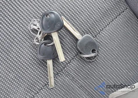 2016 Hyundai Veloster from USA, damaged, VIN KMHTC6AD7GU286842